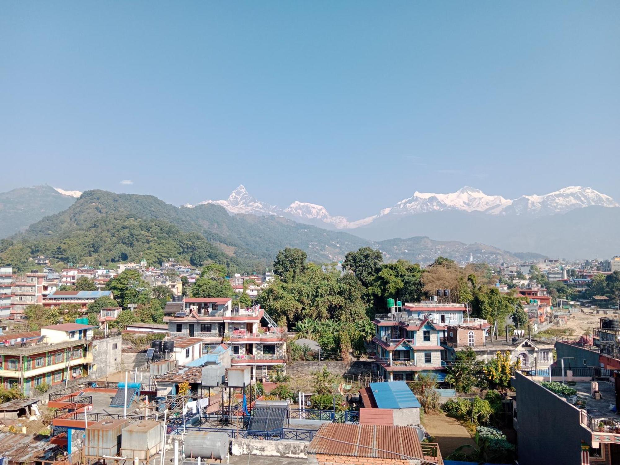 Rj-Residence Pokhara Buitenkant foto
