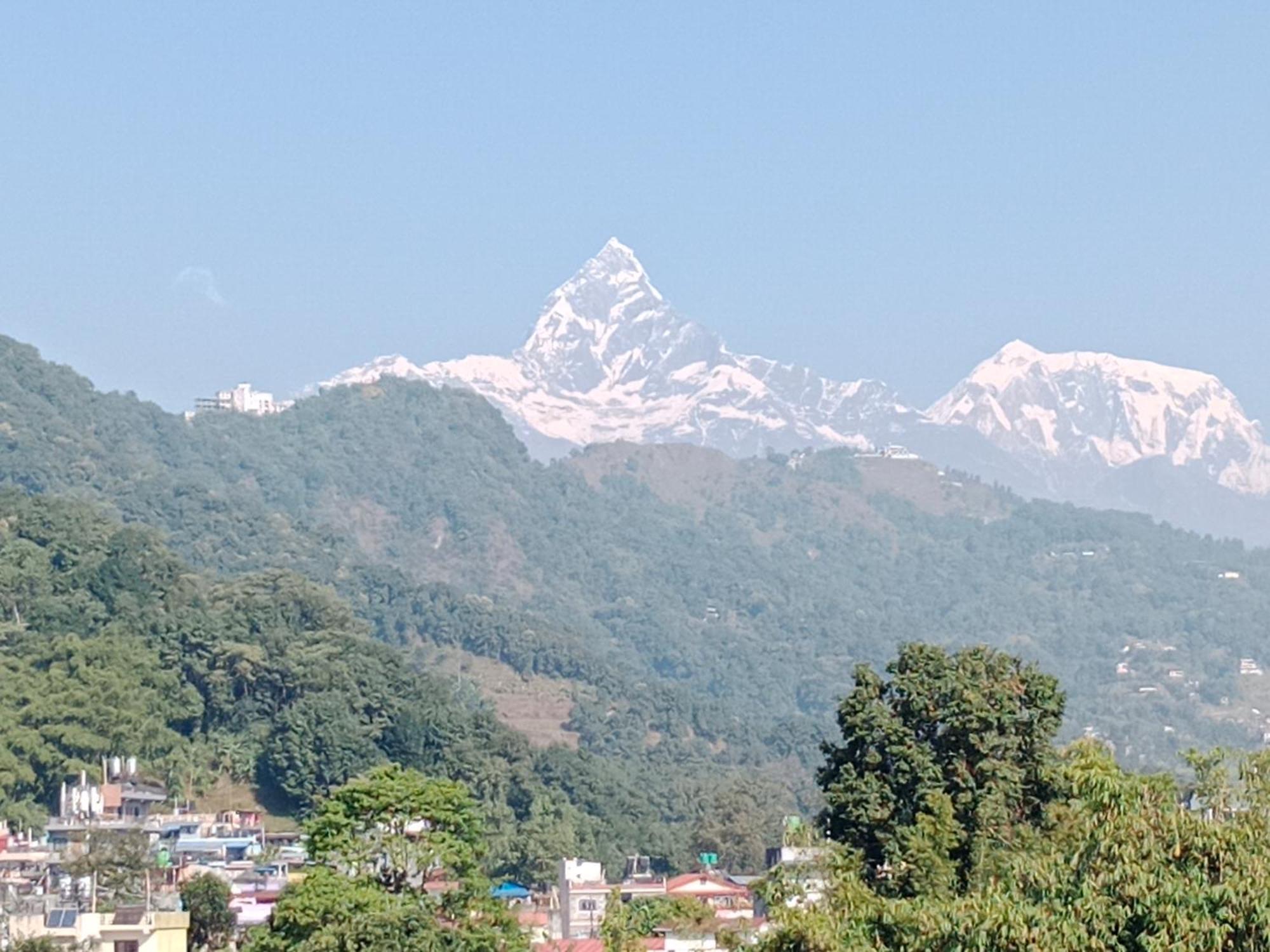Rj-Residence Pokhara Buitenkant foto